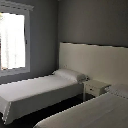 Playa Blanca Sleeps 6 Pool Air Con Wifi
